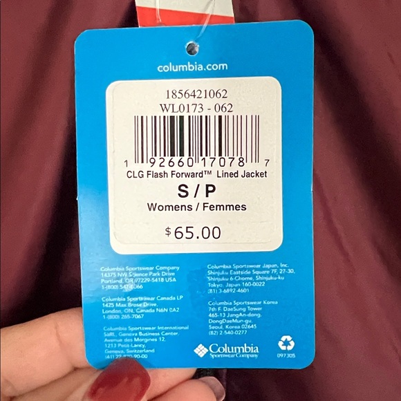 NWT Columbia Women’s Burgundy and Black Lined Jacket - Picture 2 of 8